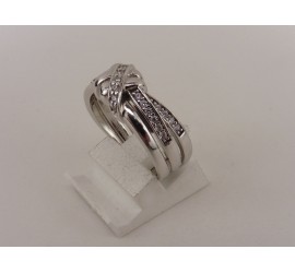 Zilveren damesring met zirkonia Zilveren damesring met zirkonia