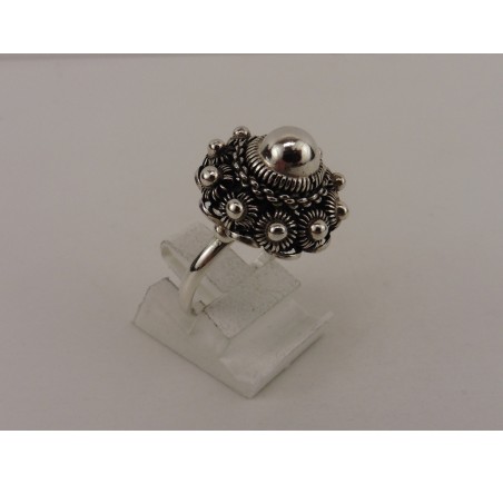 Zilveren ring  Zeeuws