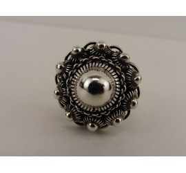 Zilveren ring  Zeeuws