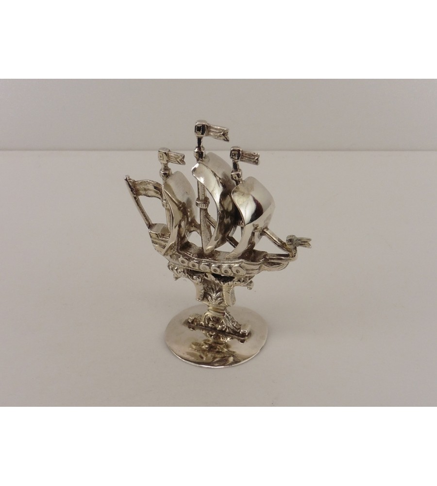 Zilveren miniatuur Zeilschip
