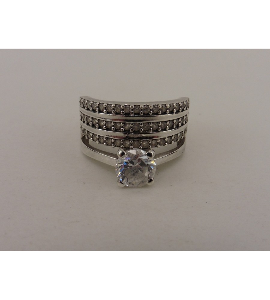 Zilveren damesring met zirkonia