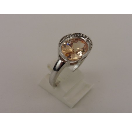 Zilveren damesring met zirkonia