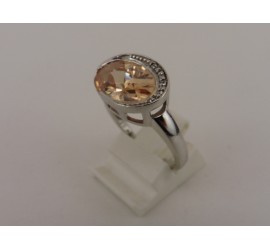 Zilveren damesring met zirkonia