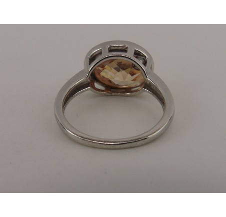 Zilveren damesring met zirkonia