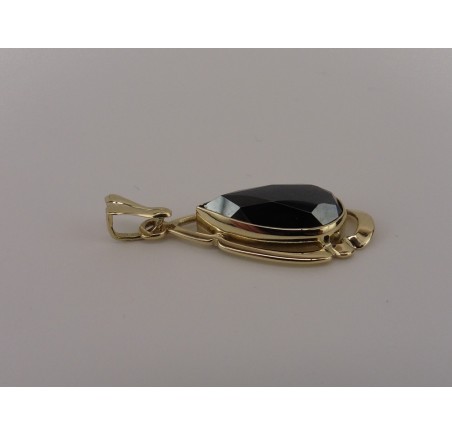 Gouden hanger met hematiet
