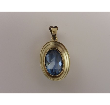 Gouden hanger met aquamarijn