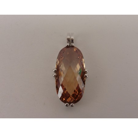 Zilveren hanger met zirkonia