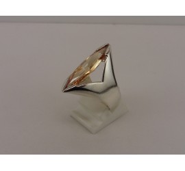 Zilveren damesring met zirkonia