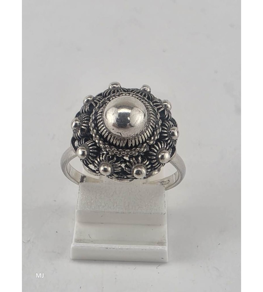 Zilveren ring Zeeuws