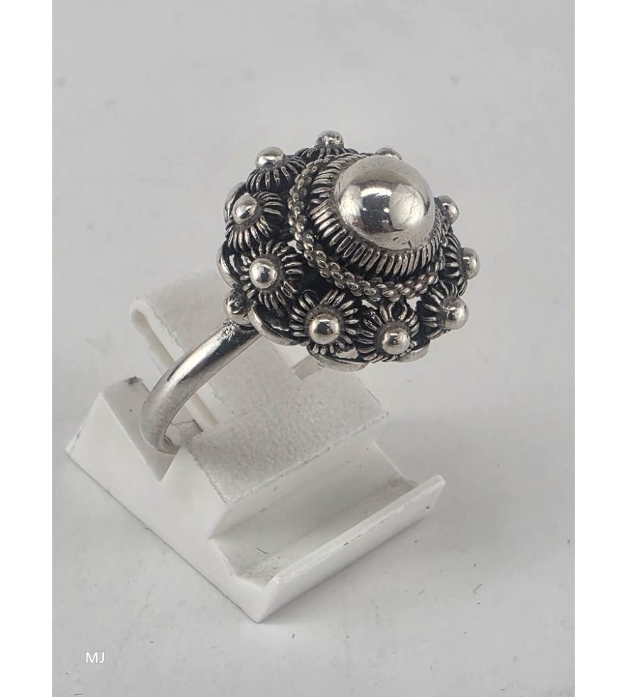 Zilveren ring Zeeuws