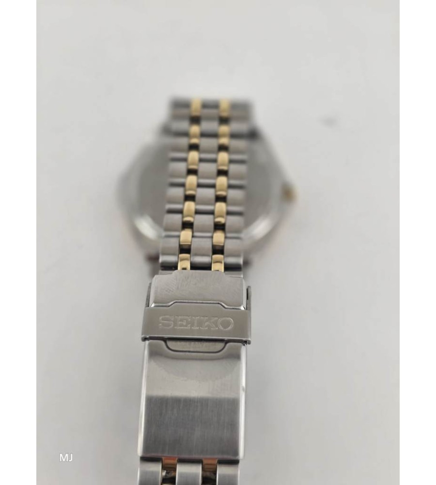 Seiko SQ100 herenhorloge