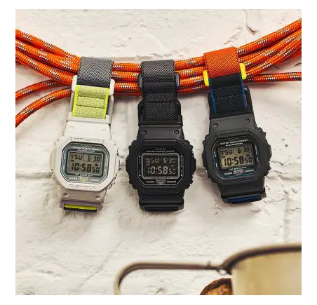 Casio G-Shock horloge DW-5600MNC-8A2ER