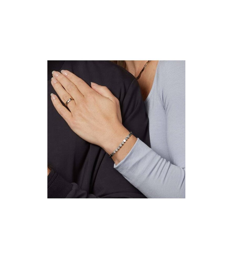 Boccia titanium armband