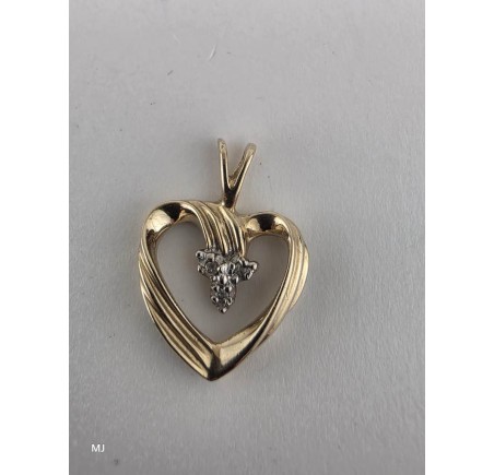 Gouden hanger hartje met diamant