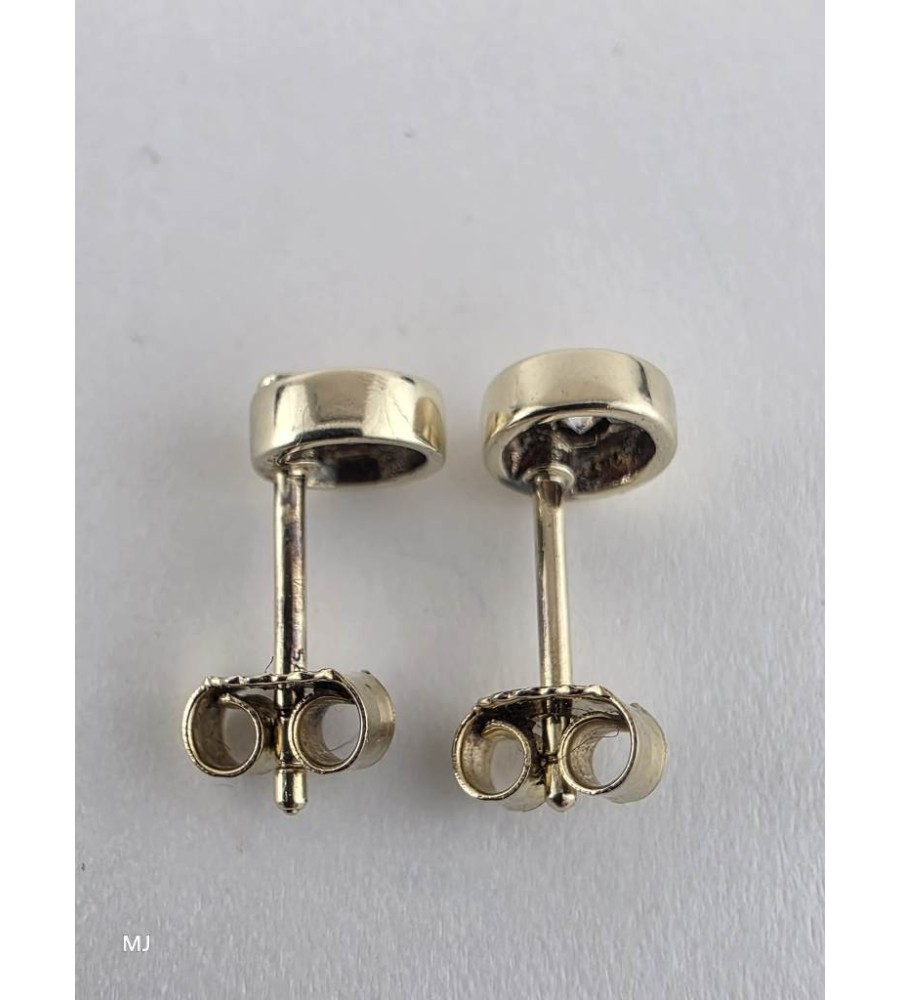 Gouden oorknopjes met zirkonia