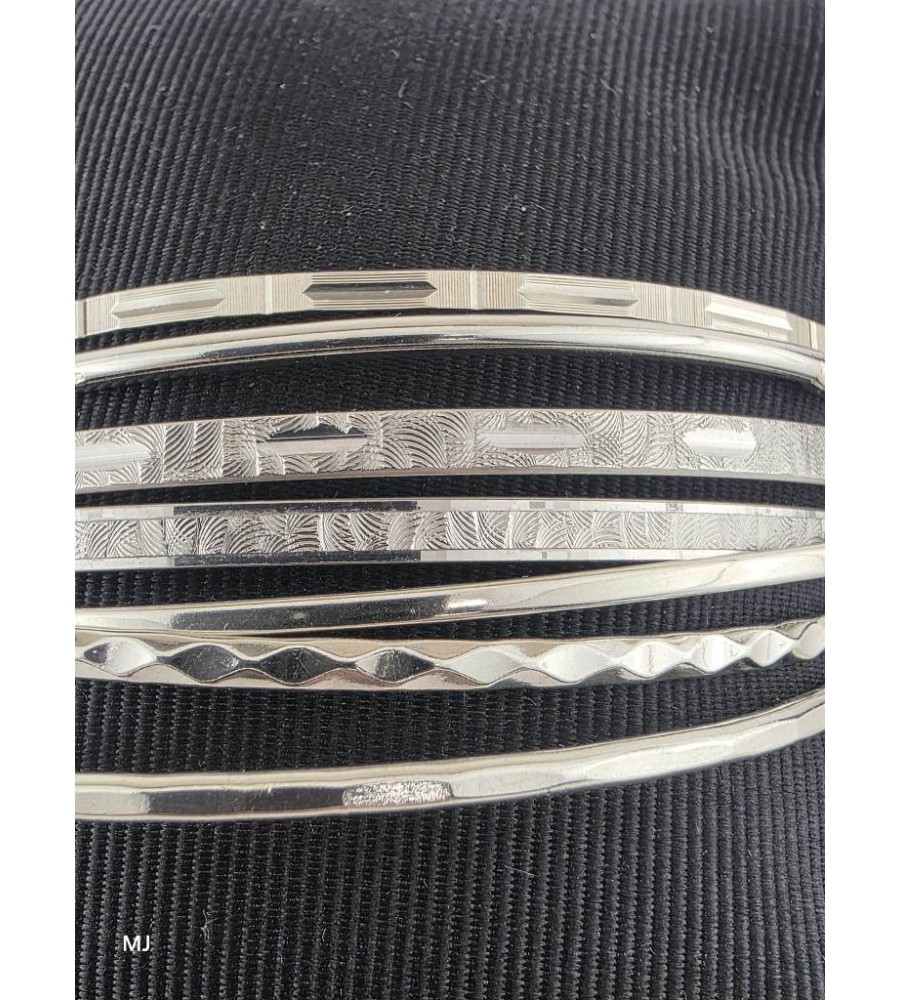 7 Zilveren rinkelarmbanden