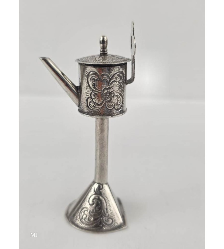 Zilveren miniatuur Olielamp