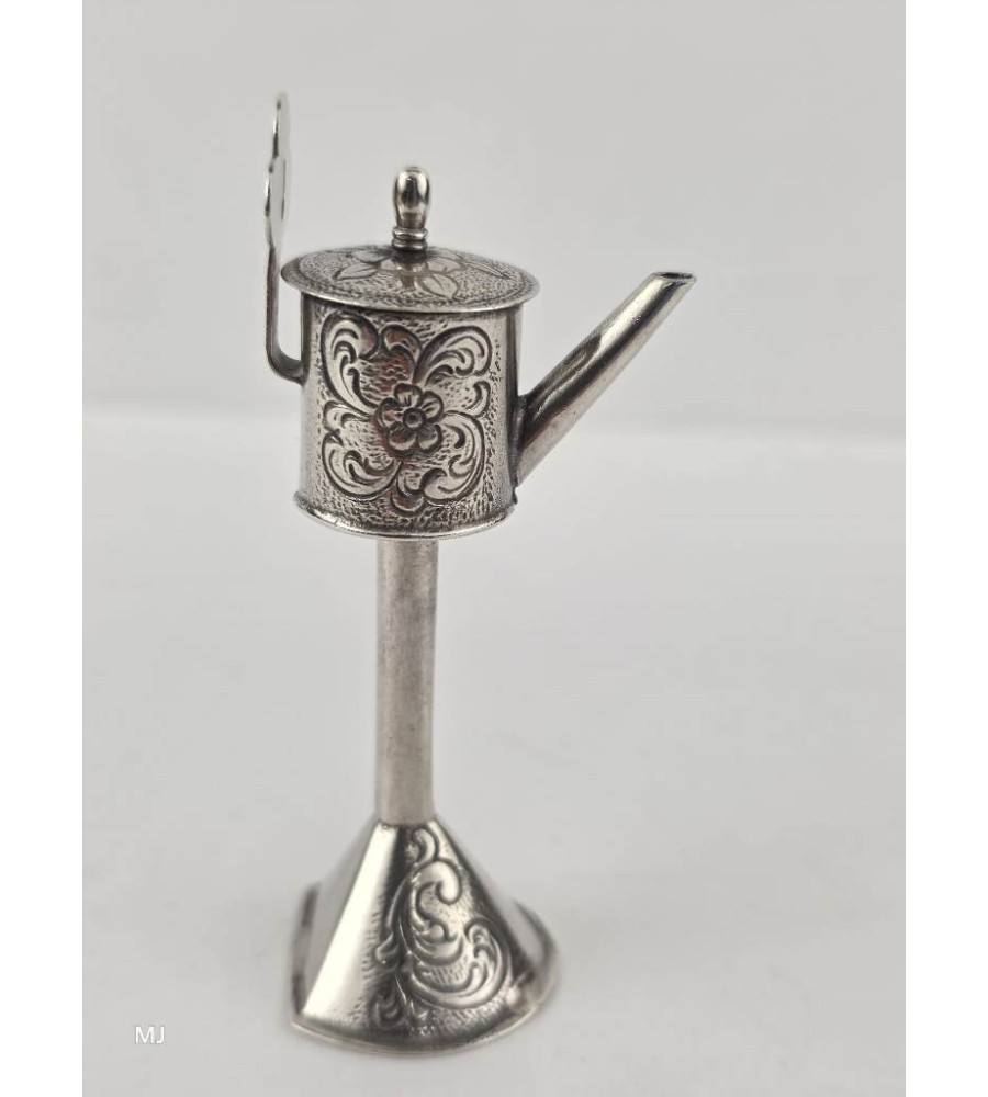 Zilveren miniatuur Olielamp