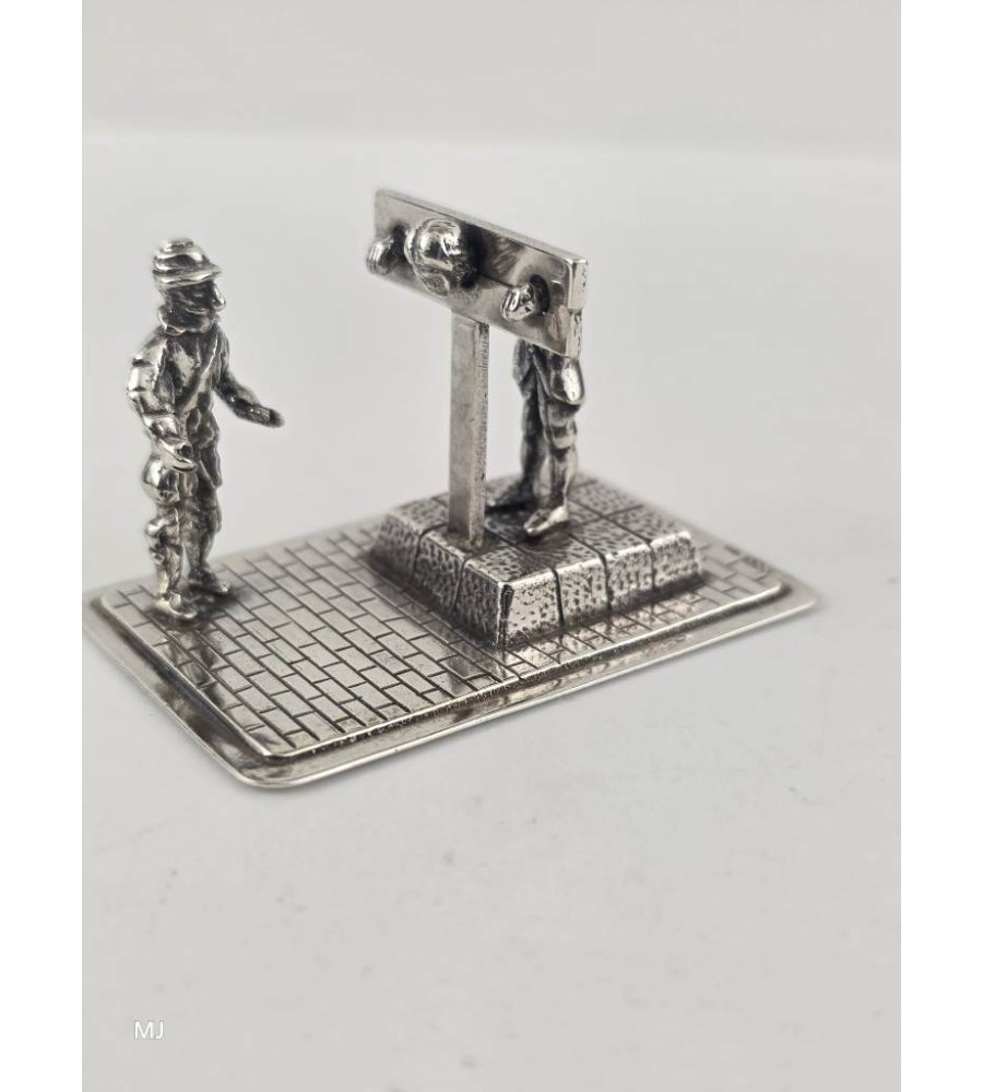 Zilveren miniatuur Schavot