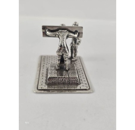 Zilveren miniatuur Schavot
