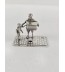 Zilveren miniatuur Straatmuzikant