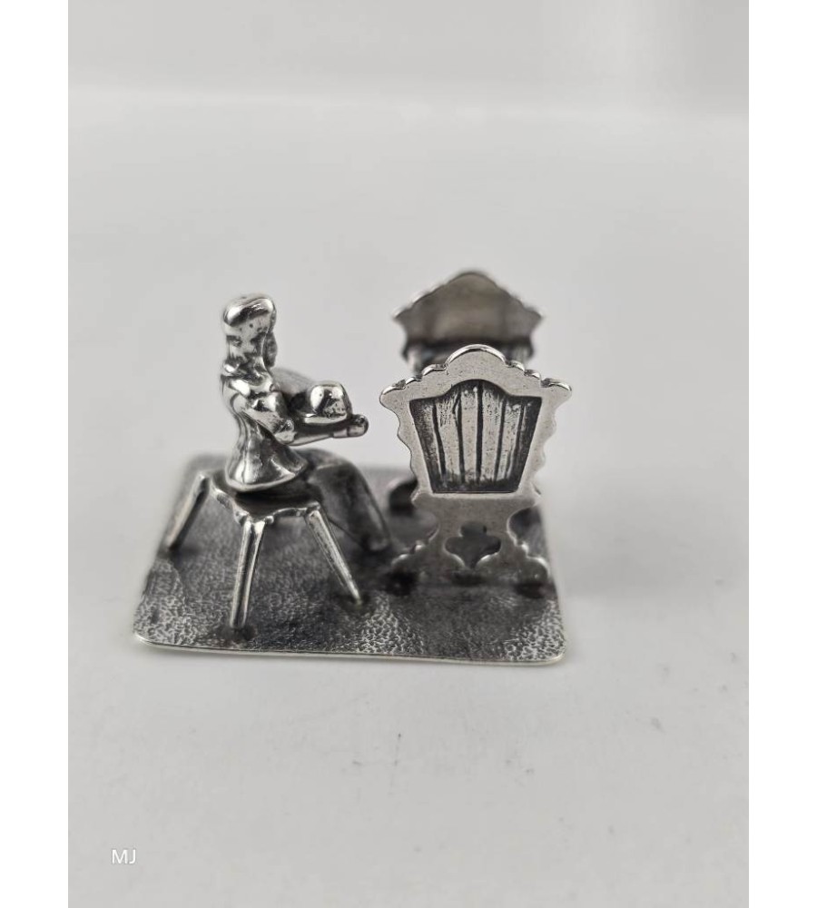 Zilveren miniatuur Moeder en kind