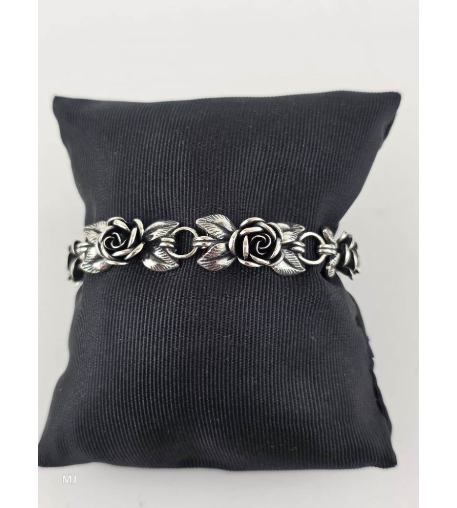 Zilveren Teka roosjes armband