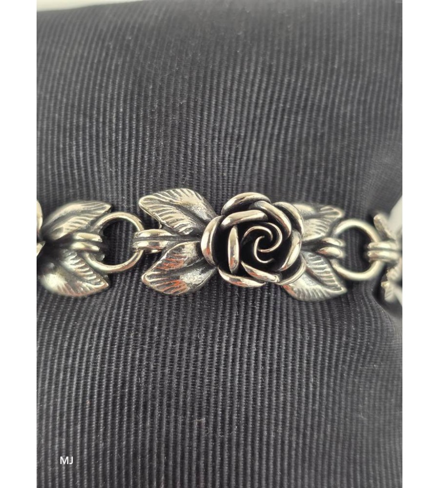 Zilveren Teka roosjes armband