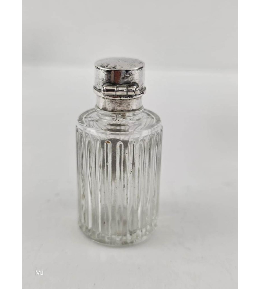 Parfumflesje met zilveren dop