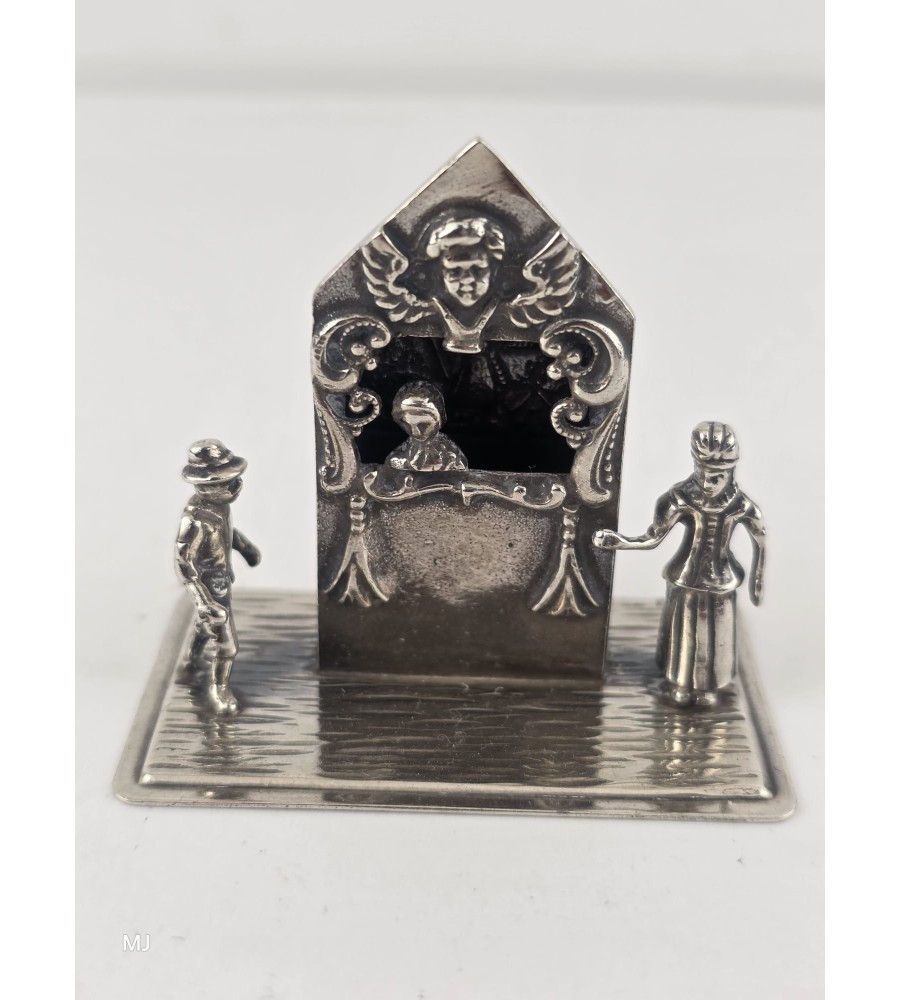 Zilveren miniatuur Poppenkast