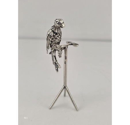 Zilveren miniatuur Pappagaai op stok