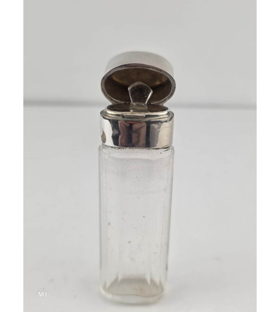 Parfumflesje met zilveren dop