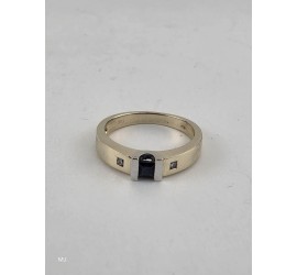 Gouden damesring met blauw saffier en briljant