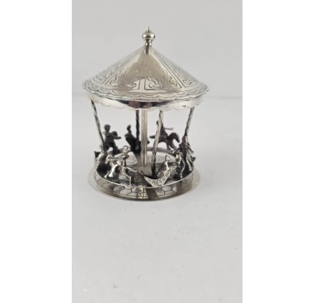 Zilveren miniatuur Draaimolen