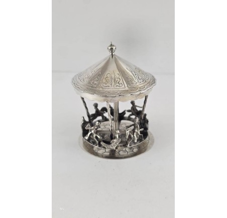 Zilveren miniatuur Draaimolen
