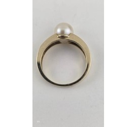 Gouden damesring met parel en zirkonia