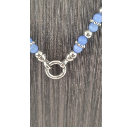Zinzi collier met blauwe kralen