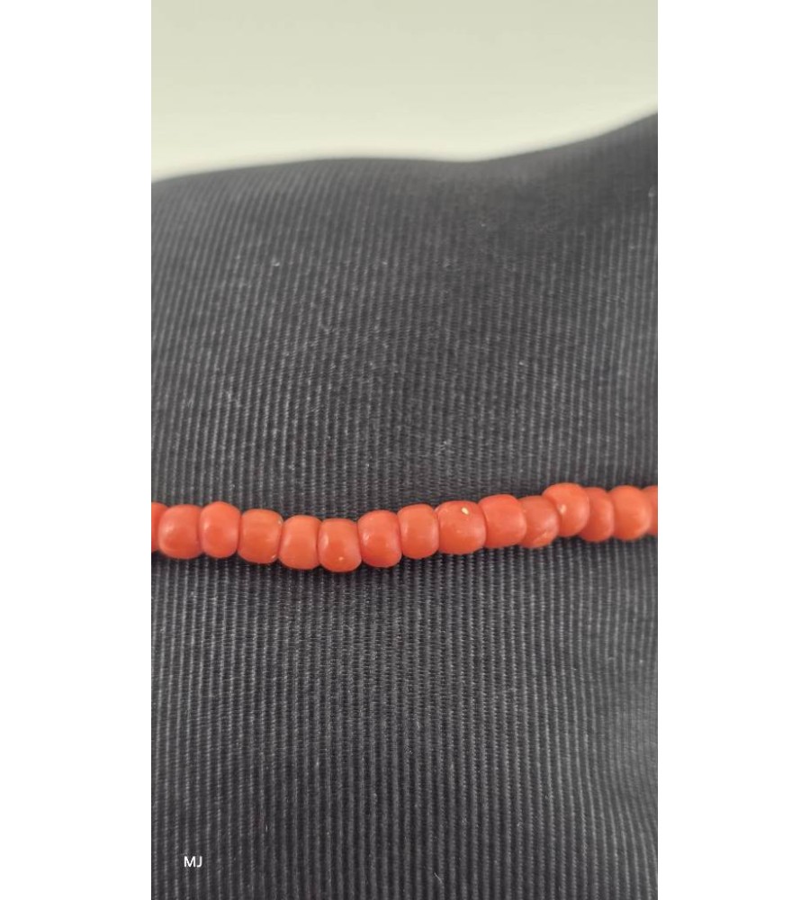 Bloedkoralen armband met gouden slot