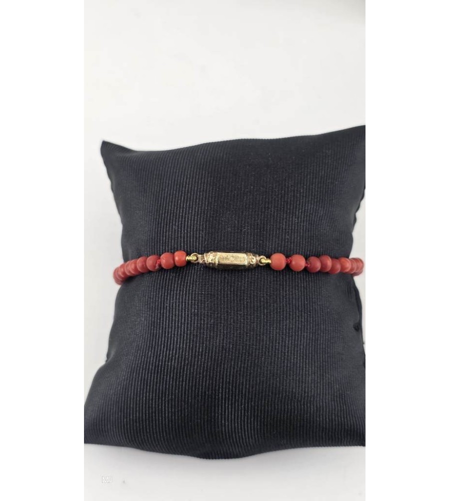 Bloedkoralen armband met gouden slot