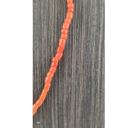 Bloedkoralen collier met gouden slot